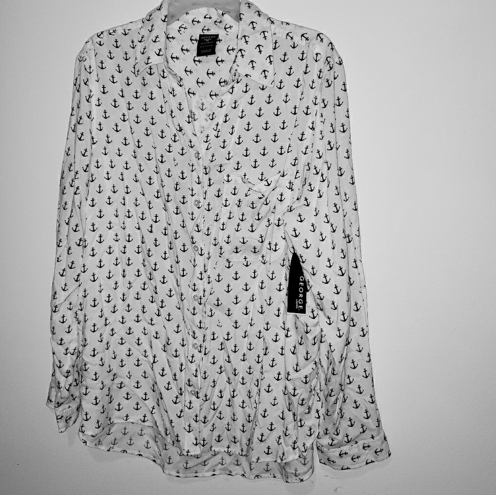 Anchor print button down blouse.